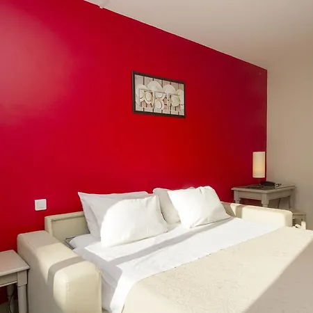Vacanciel Six Fours Les Plages Holiday park 3*