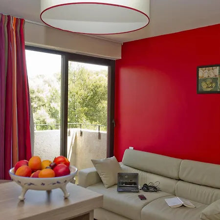Holiday park Vacanciel Six Fours Les Plages 3*